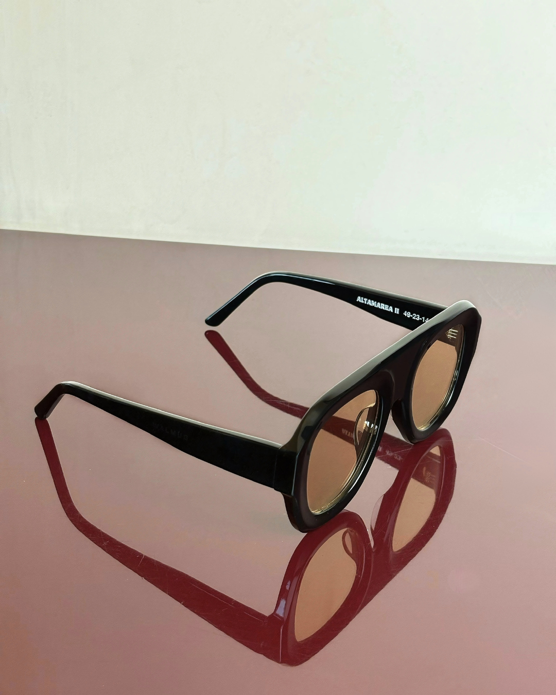 ALTAMAREA II BLACK/YELLOW