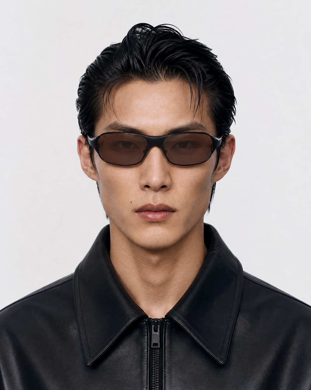 MODEL 4 BLACK/ BROWN